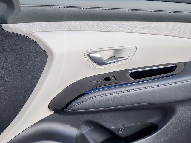 new 2026 Hyundai TUCSON Hybrid car, priced at $40,340