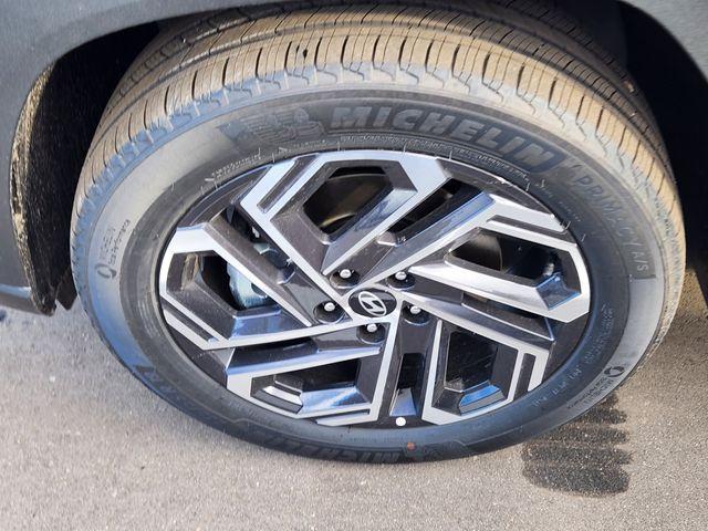 new 2026 Hyundai TUCSON Hybrid car, priced at $40,340