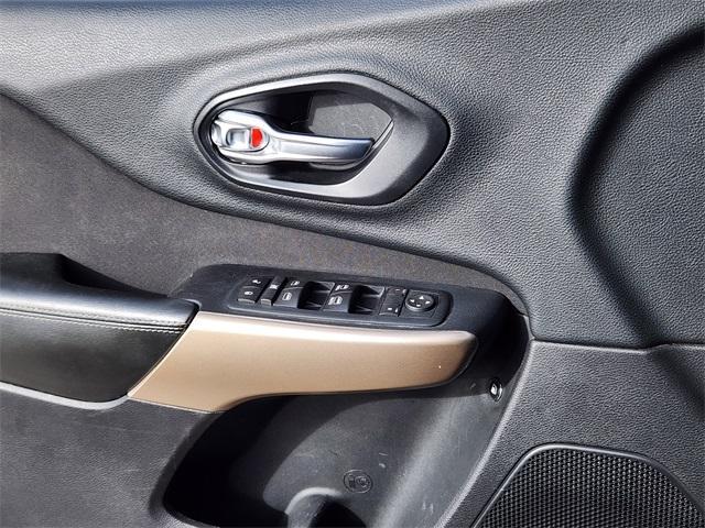 used 2017 Jeep Cherokee car, priced at $9,201