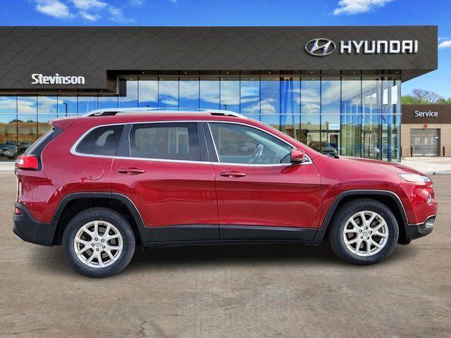 used 2017 Jeep Cherokee car, priced at $8,901