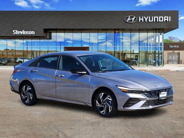 new 2025 Hyundai Elantra car, priced at $23,459