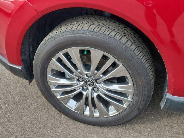 used 2022 Toyota Venza car, priced at $31,901