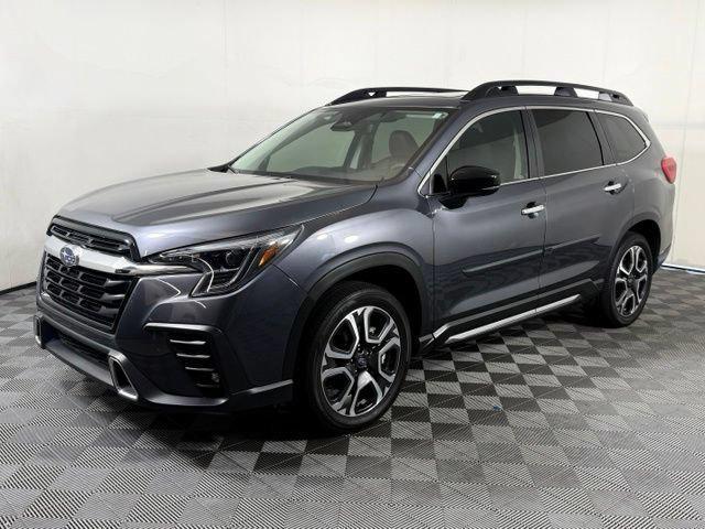 used 2025 Subaru Ascent car, priced at $42,018