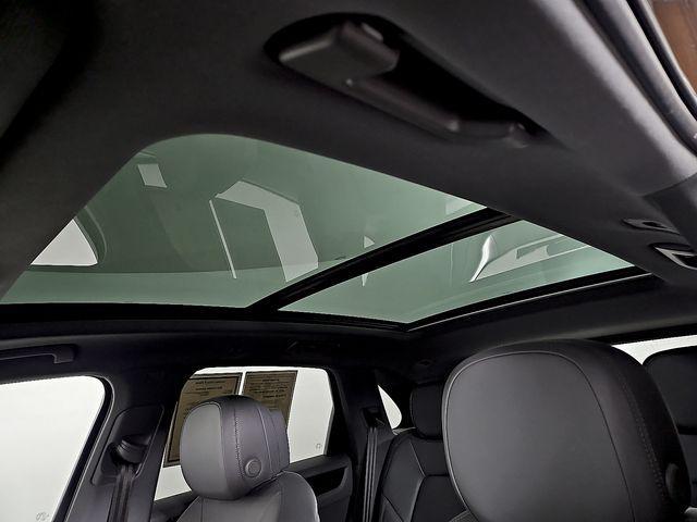 used 2022 Porsche Cayenne car, priced at $50,990