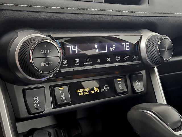 used 2020 Toyota RAV4 car, priced at $26,290