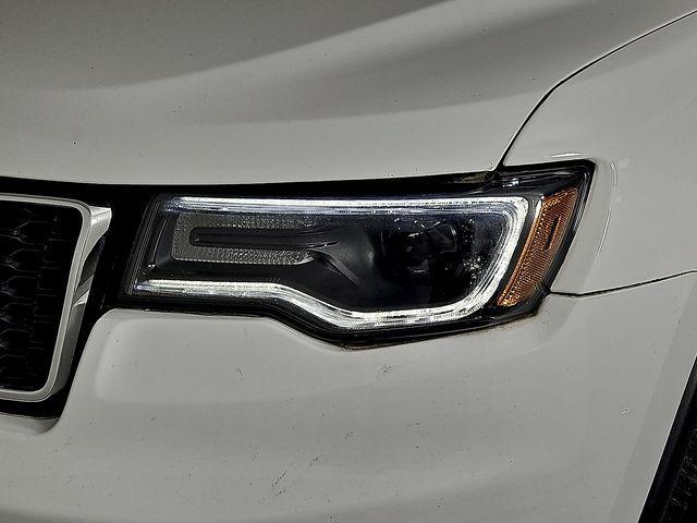 used 2017 Jeep Grand Cherokee car, priced at $17,490