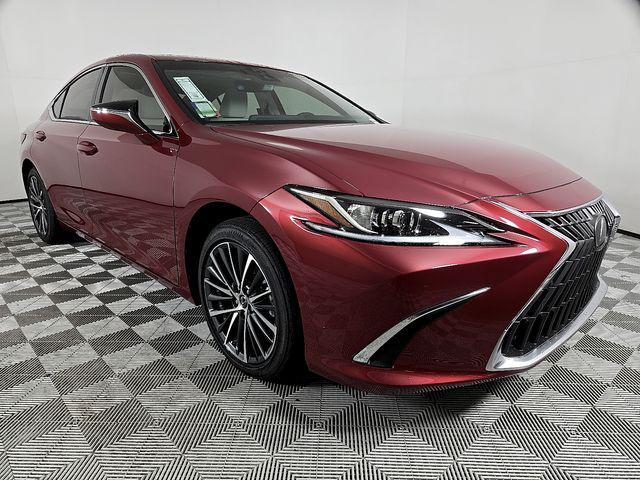 new 2025 Lexus ES 350 car, priced at $49,524