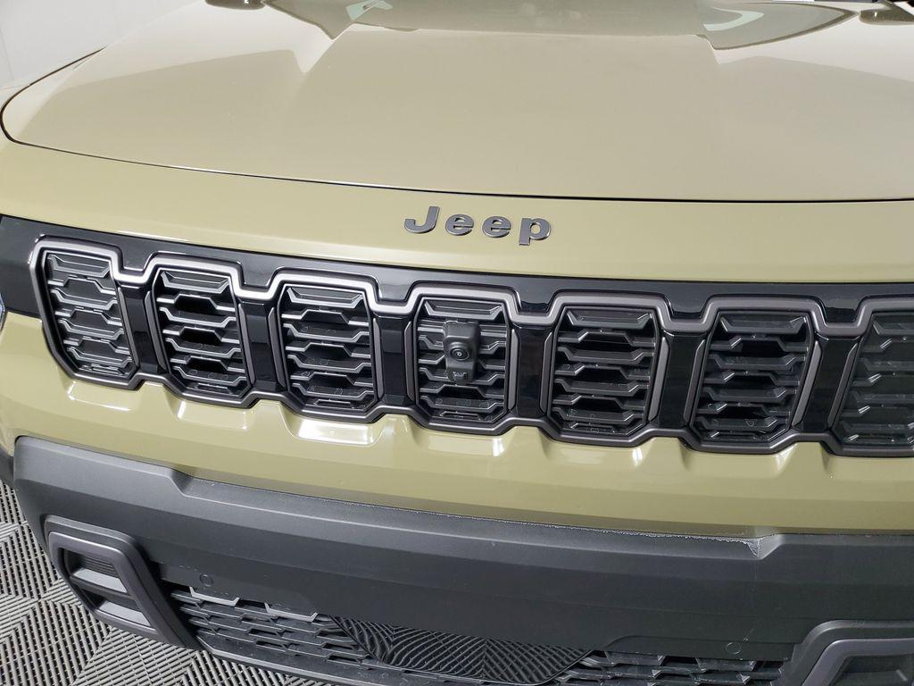 new 2026 Jeep Cherokee car, priced at $45,810