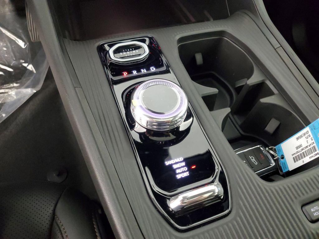 new 2026 Jeep Cherokee car, priced at $45,810