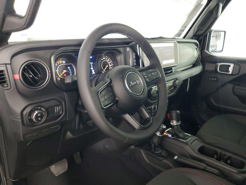 new 2026 Jeep Gladiator car, priced at $60,040