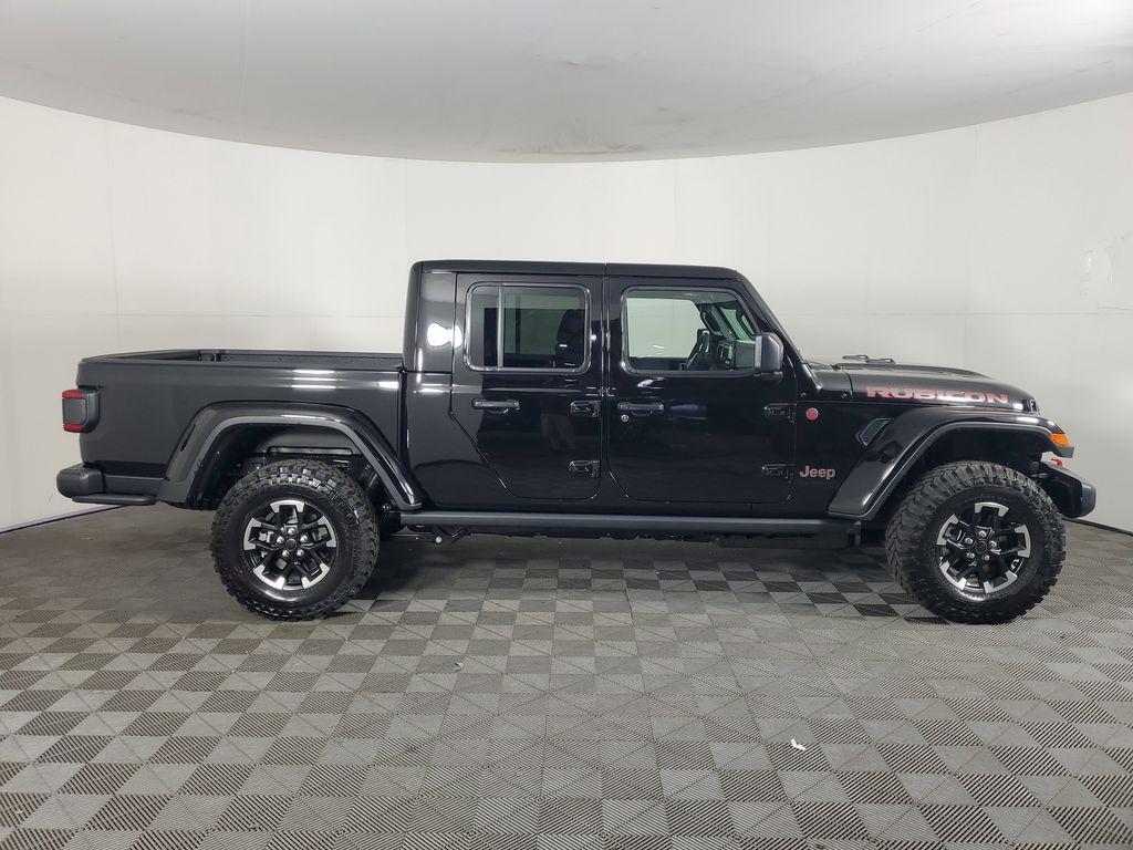 new 2026 Jeep Gladiator car, priced at $60,040