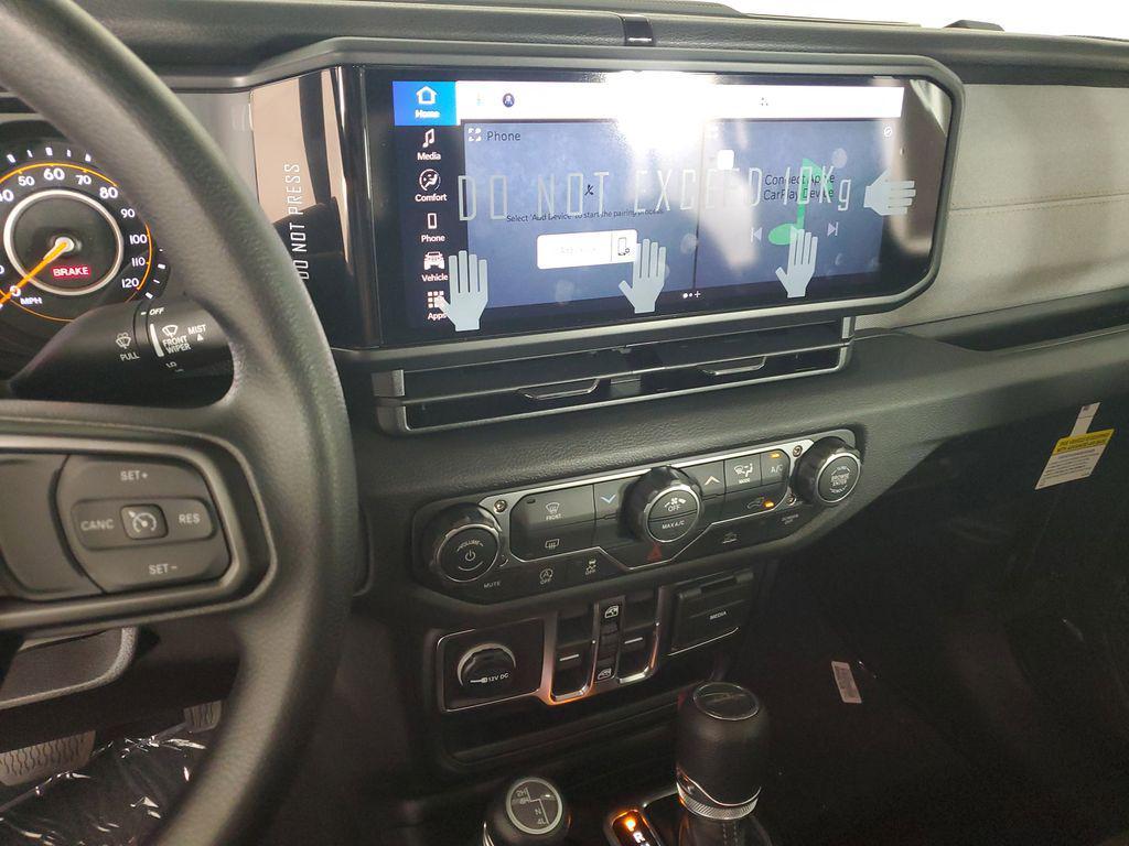 new 2026 Jeep Gladiator car, priced at $51,575