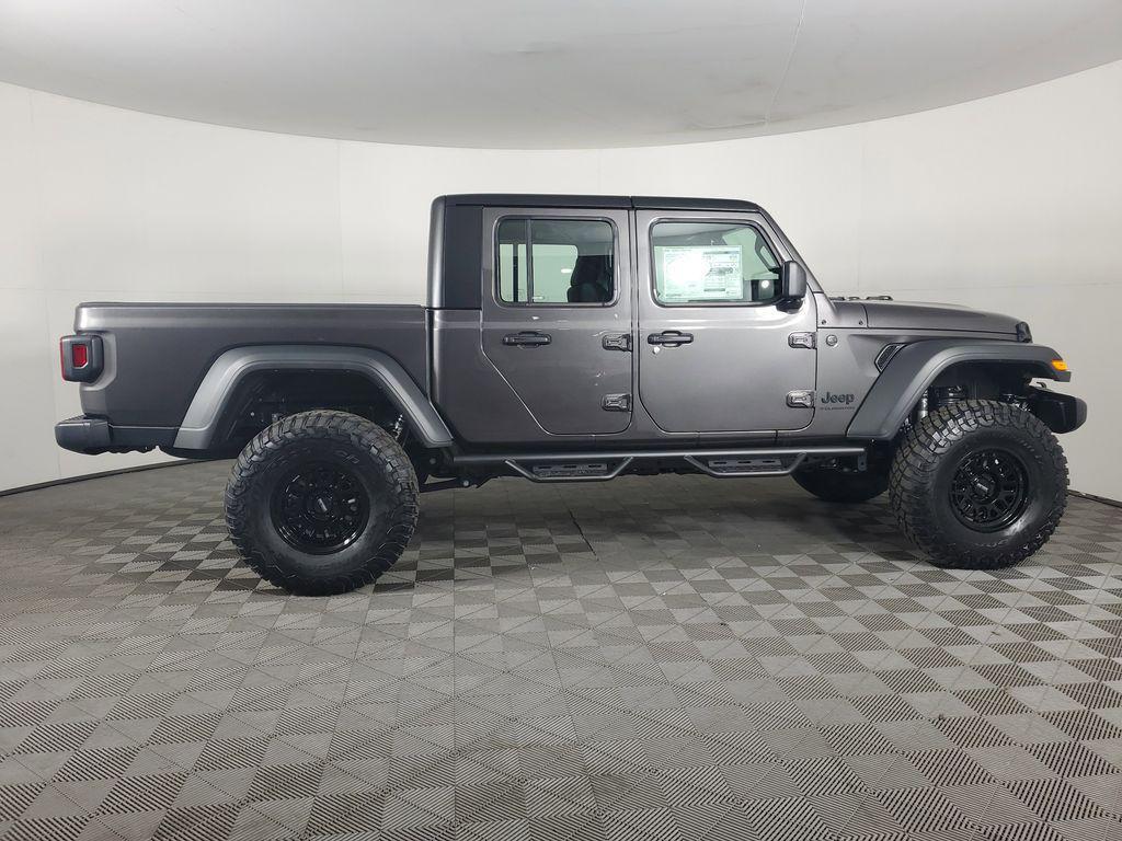 new 2026 Jeep Gladiator car, priced at $51,575
