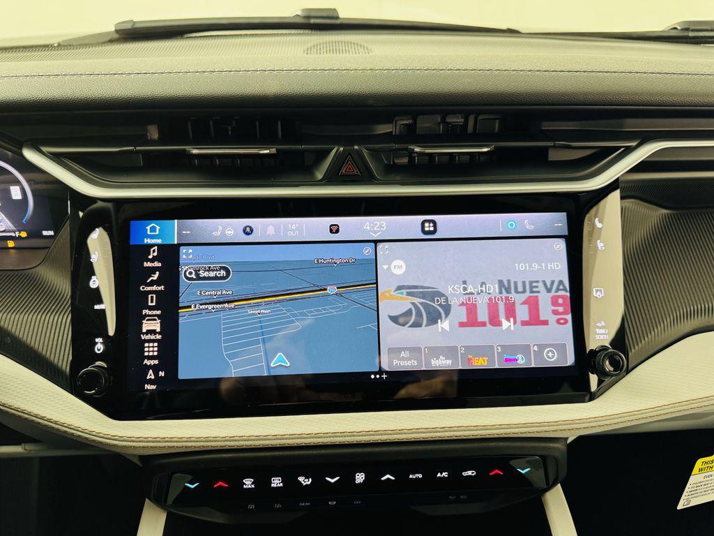 new 2026 Jeep Cherokee car, priced at $45,215