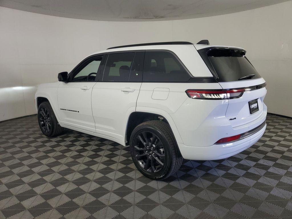 new 2026 Jeep Grand Cherokee car, priced at $45,720