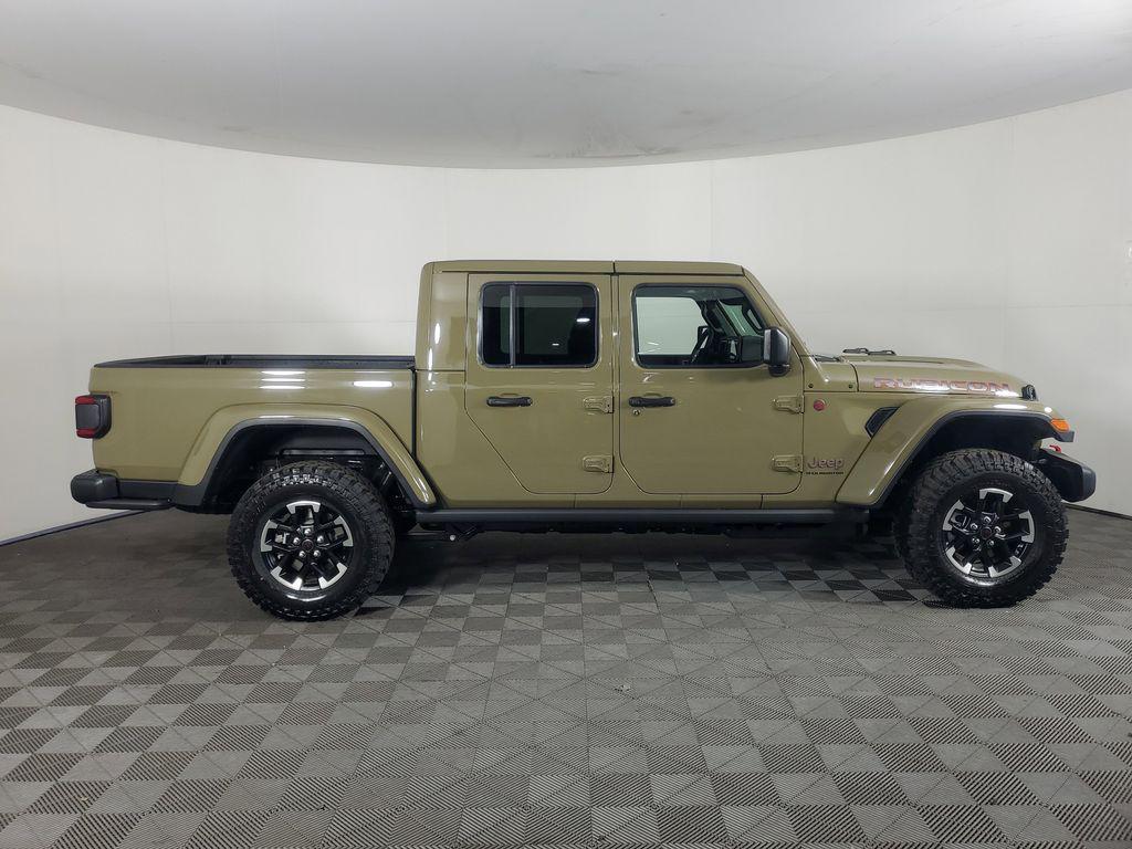 new 2026 Jeep Gladiator car, priced at $60,040