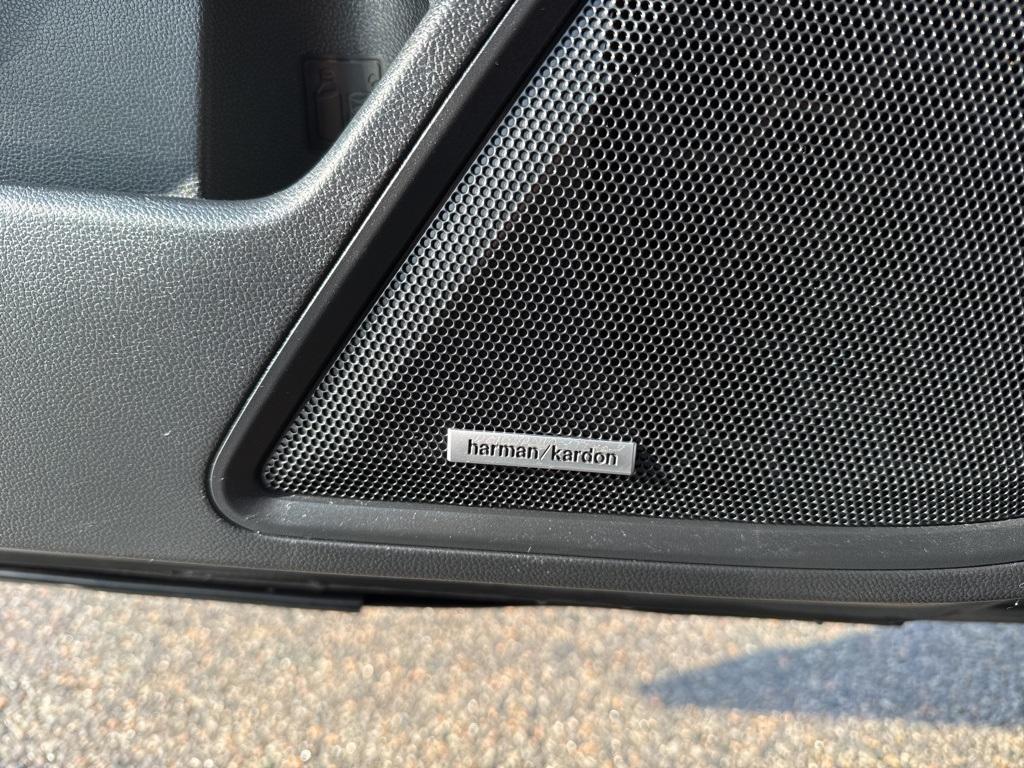 used 2022 Subaru Outback car, priced at $25,300