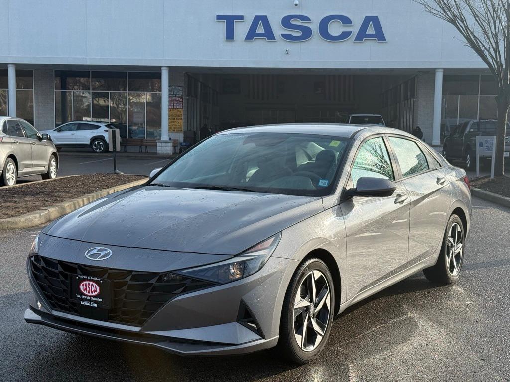 used 2023 Hyundai Elantra car, priced at $18,200