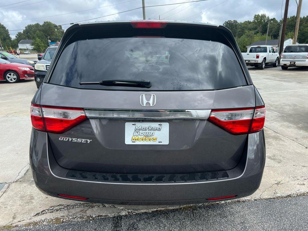 2011 Polished Metal Metallic Honda Odyssey