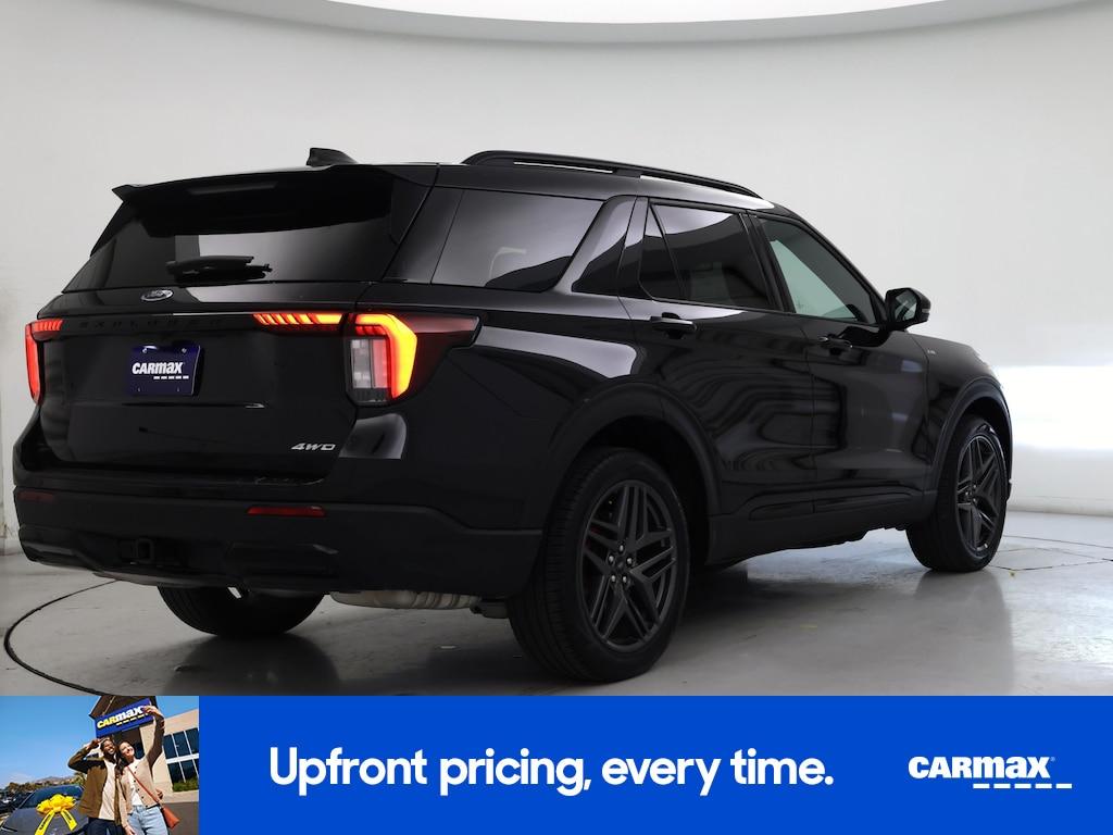 used 2025 Ford Explorer car, priced at $37,998