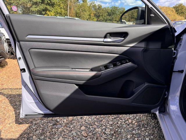 new 2025 Nissan Altima car, priced at $29,508