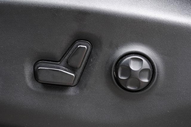 used 2024 Chrysler Pacifica car, priced at $23,588