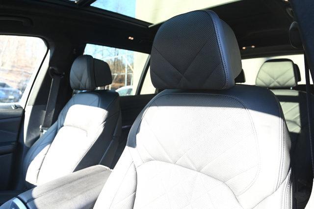 used 2023 BMW X7 car, priced at $50,000