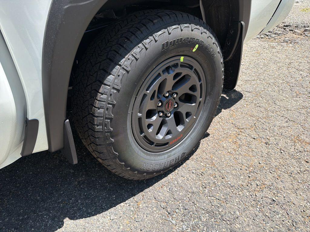 new 2026 Nissan Frontier car