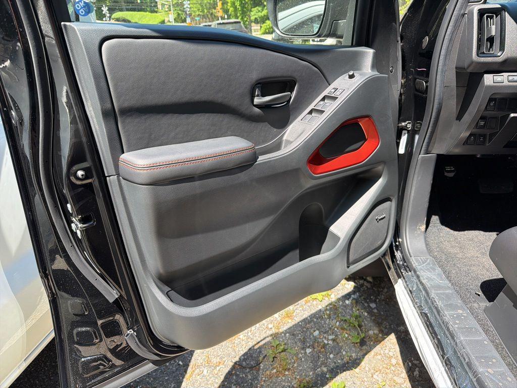new 2026 Nissan Frontier car