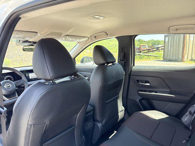 new 2025 Nissan Kicks car, priced at $28,258