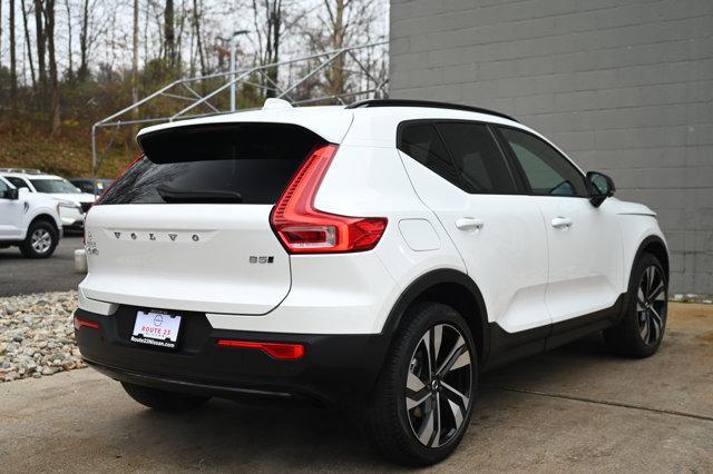 used 2024 Volvo XC40 car, priced at $25,777