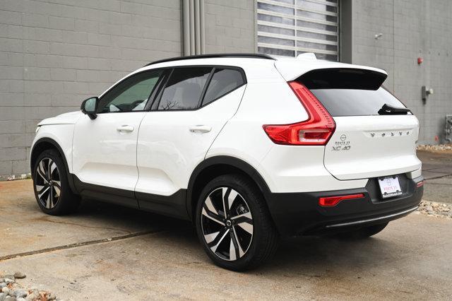 used 2024 Volvo XC40 car, priced at $25,777