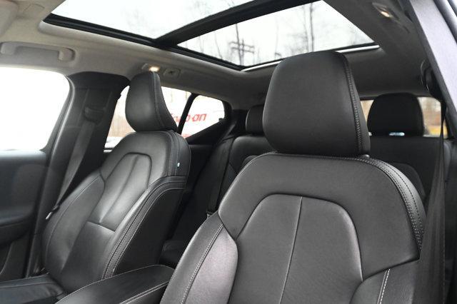 used 2024 Volvo XC40 car, priced at $25,777