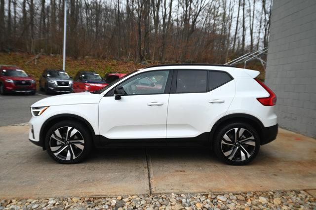 used 2024 Volvo XC40 car, priced at $25,777