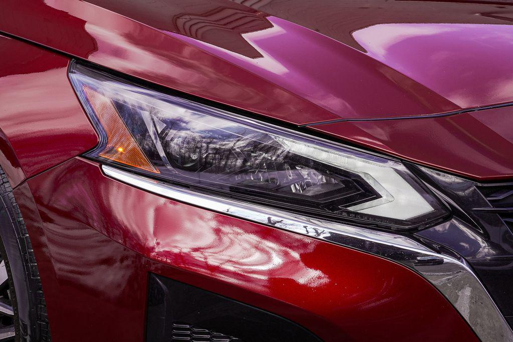 used 2023 Nissan Altima car, priced at $19,495