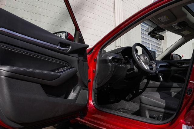 used 2023 Nissan Altima car, priced at $18,888