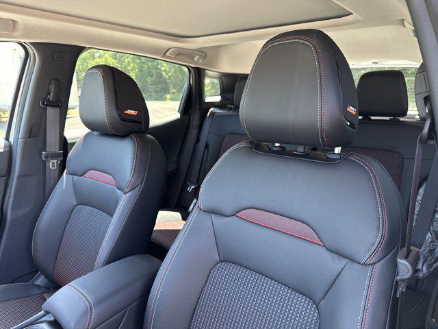 new 2025 Nissan Kicks car, priced at $30,648