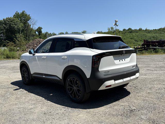 new 2025 Nissan Kicks car, priced at $30,648