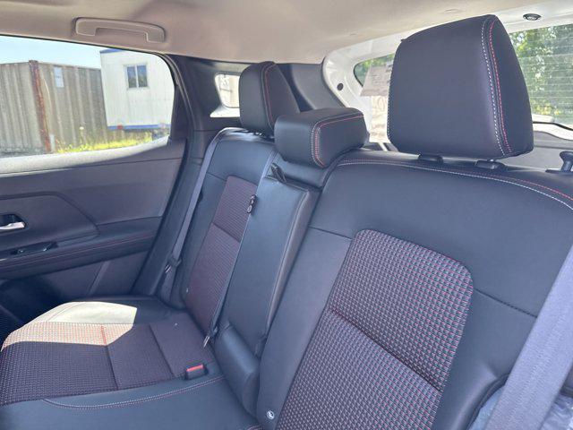 new 2025 Nissan Kicks car, priced at $30,648