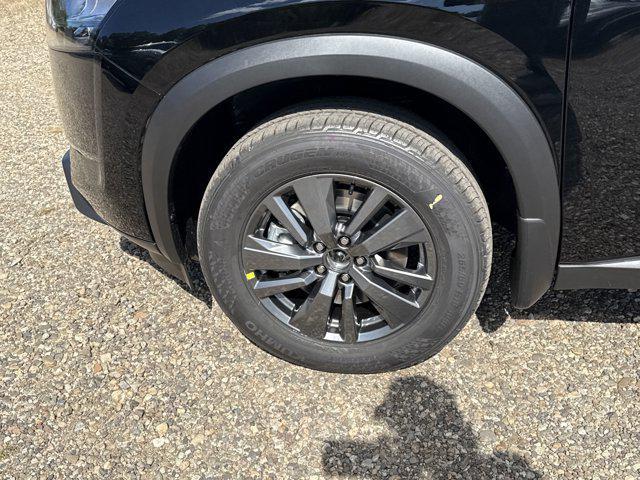 new 2025 Nissan Pathfinder car, priced at $41,189