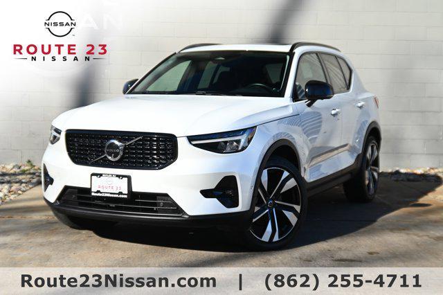 used 2024 Volvo XC40 car, priced at $26,977
