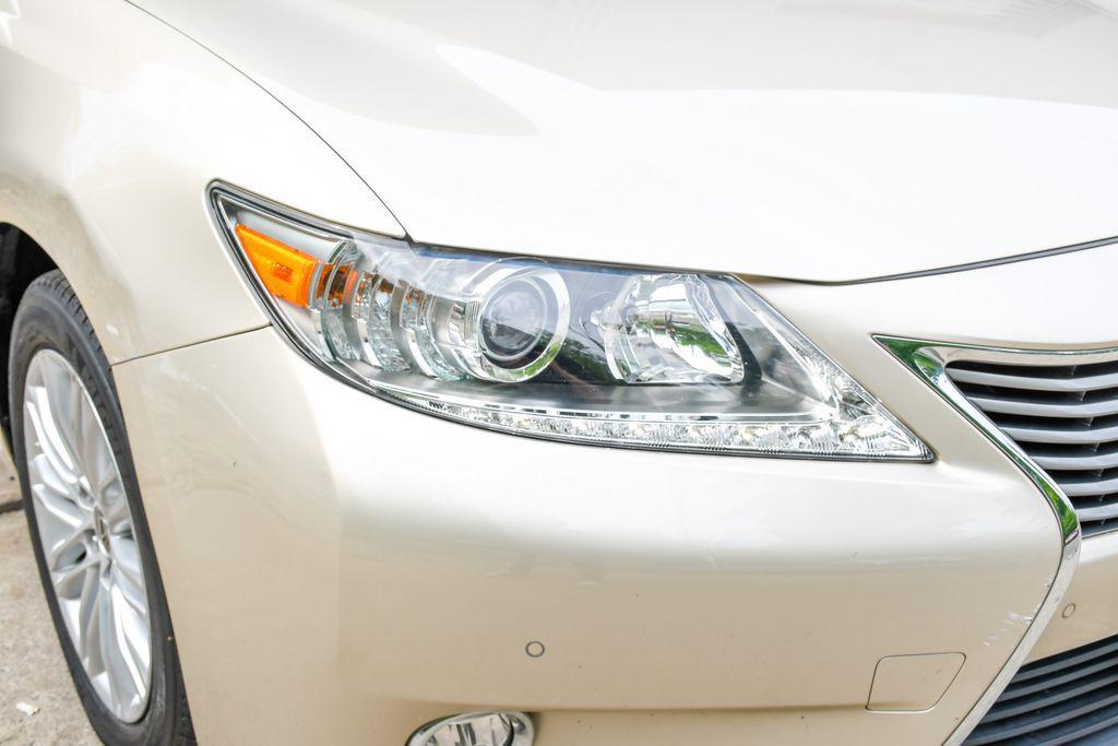 used 2015 Lexus ES 350 car, priced at $20,993