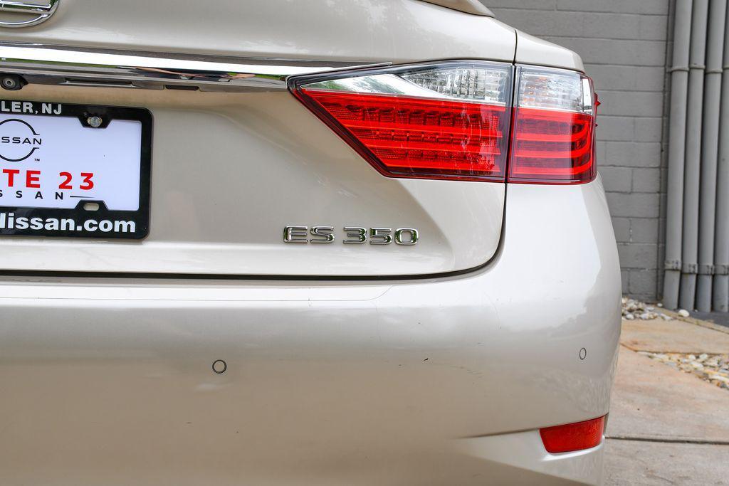 used 2015 Lexus ES 350 car, priced at $20,993