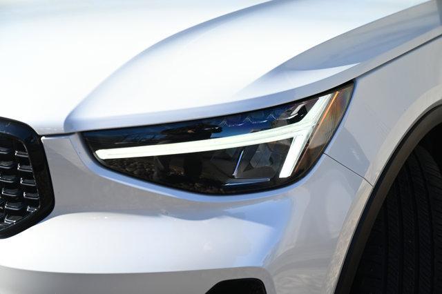 used 2024 Volvo XC40 car, priced at $25,888