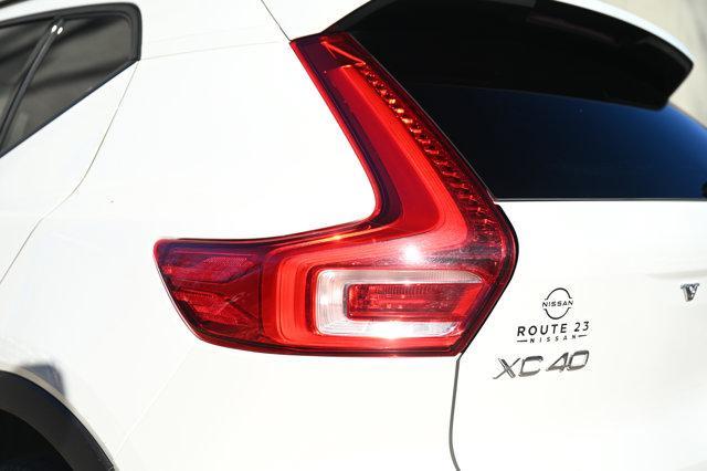 used 2024 Volvo XC40 car, priced at $25,888