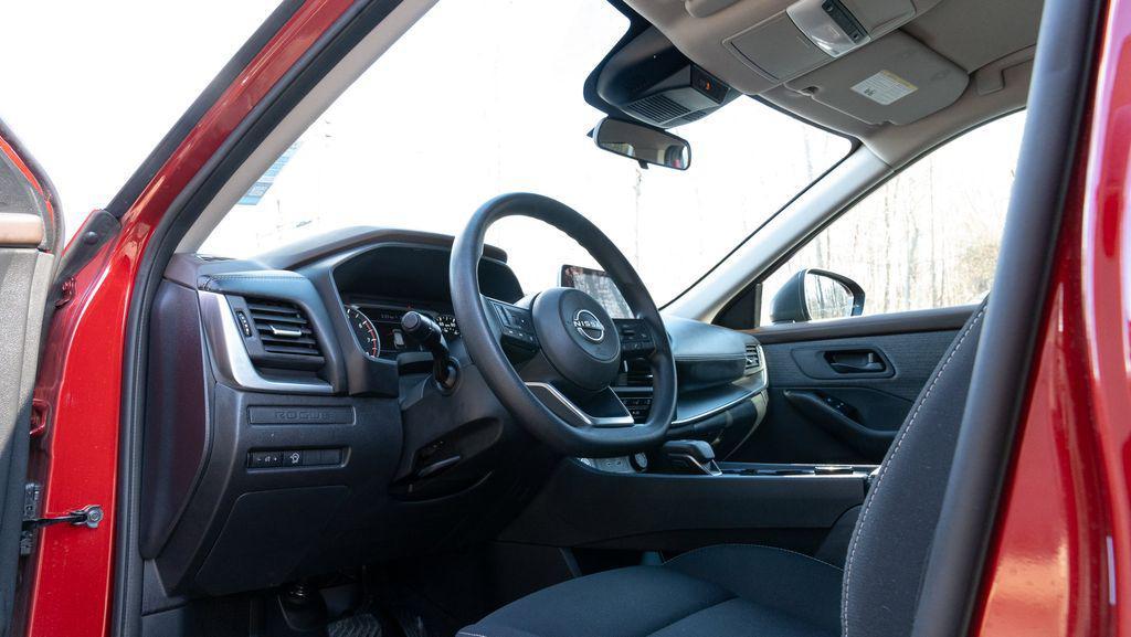 used 2023 Nissan Rogue car, priced at $18,888
