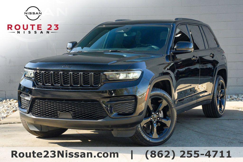 used 2023 Jeep Grand Cherokee car, priced at $28,888