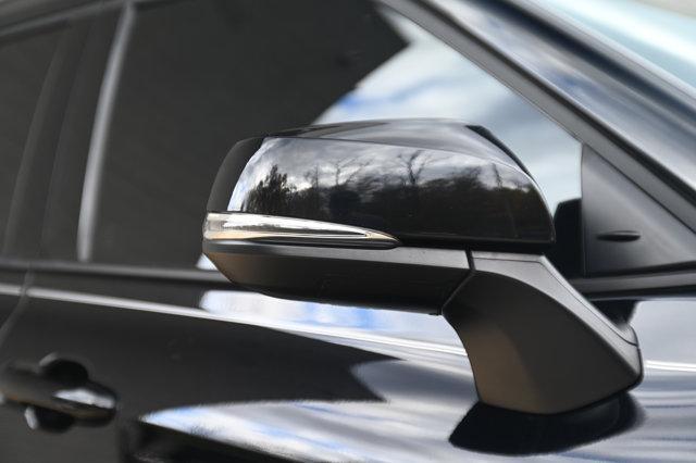 used 2022 Toyota Highlander car, priced at $31,485