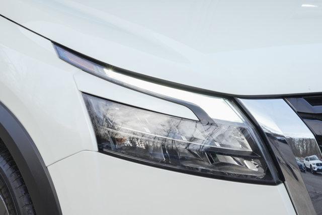 used 2024 Nissan Pathfinder car, priced at $27,495