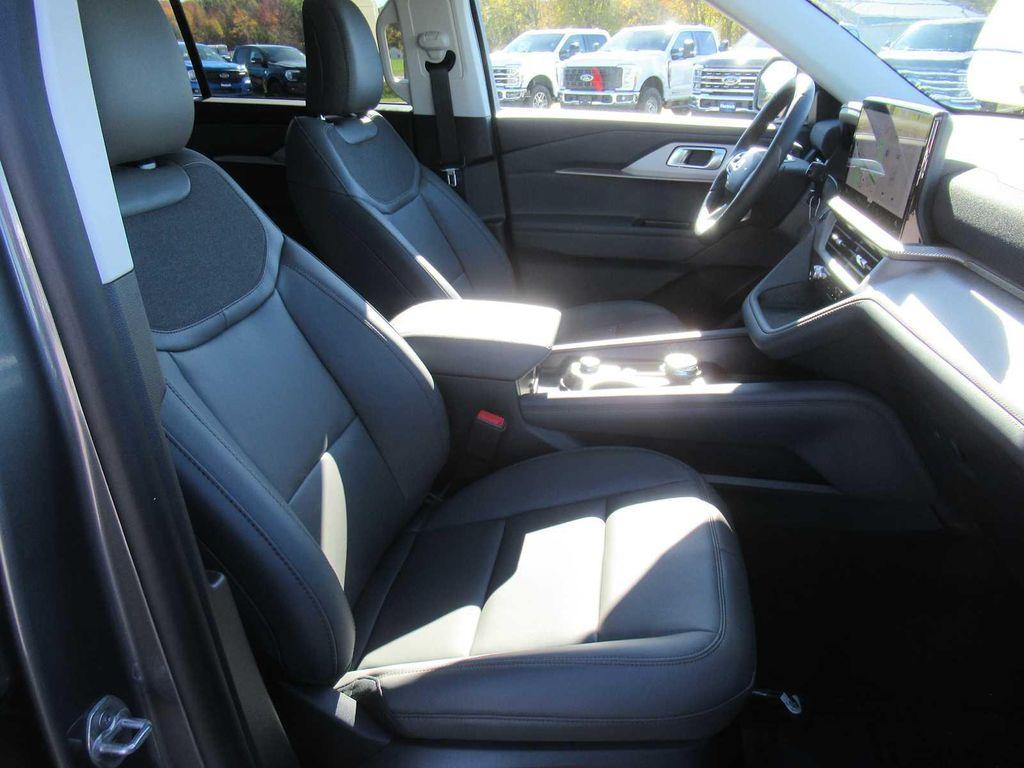 new 2026 Ford Explorer car, priced at $50,165